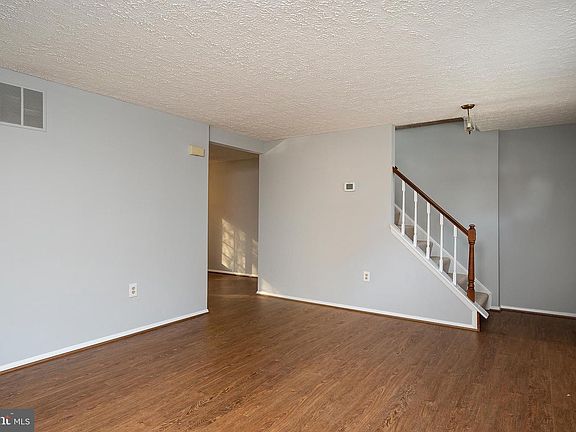 5th image of 10711 Glen Hannah Dr