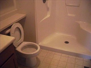 5th image of 1021 Lucerne Dr