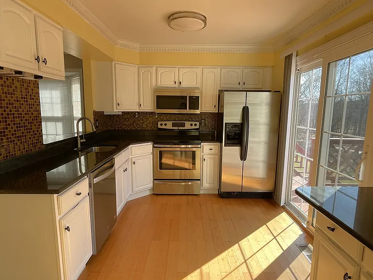 4706 Rams Horn Row — Photo 6