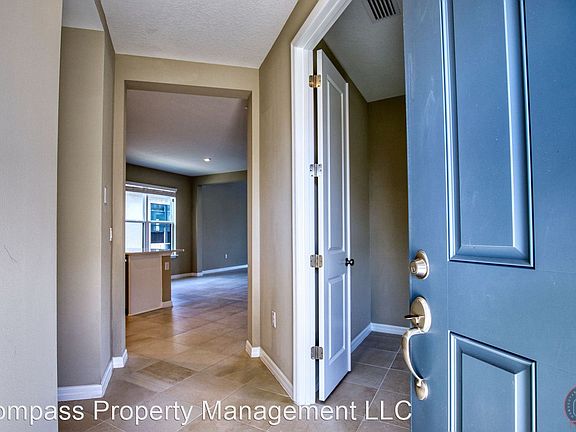 5th image of 15293 Shady Palm Ln