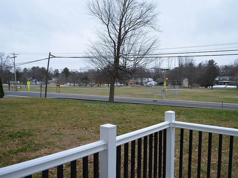 599 Clifton Park Center Rd — Photo 4