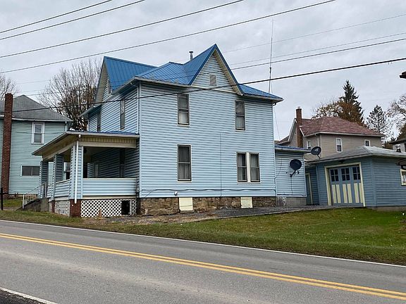 4th image of 204 Morgantown St