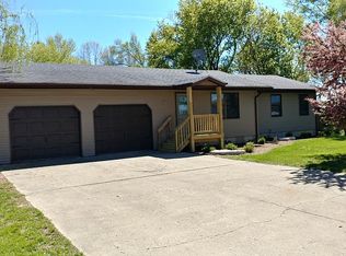 30 126th Ave, Wayland, MI 49348