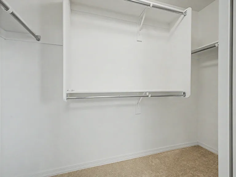 5737 W Getty Dr — Photo 22