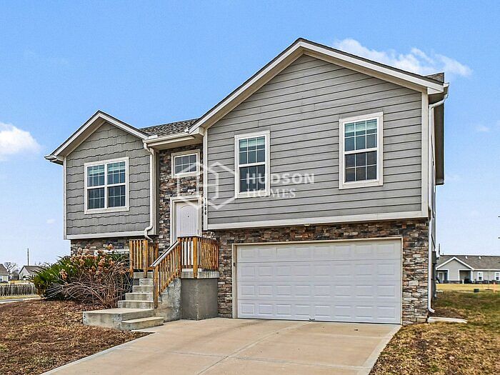 1st image of 1606 Samantha Ln