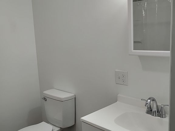 5th image of 24450 Parksley Rd #9