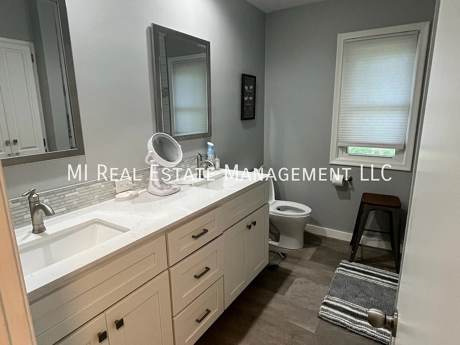 4 bed, 2.0 bath, 2278 sqft, $2,500 — Photo 3