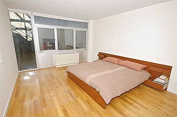 Rented by Veracity NYC LLC | media 30