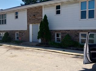 5434 Midvale Dr, Rockford, IL 61108