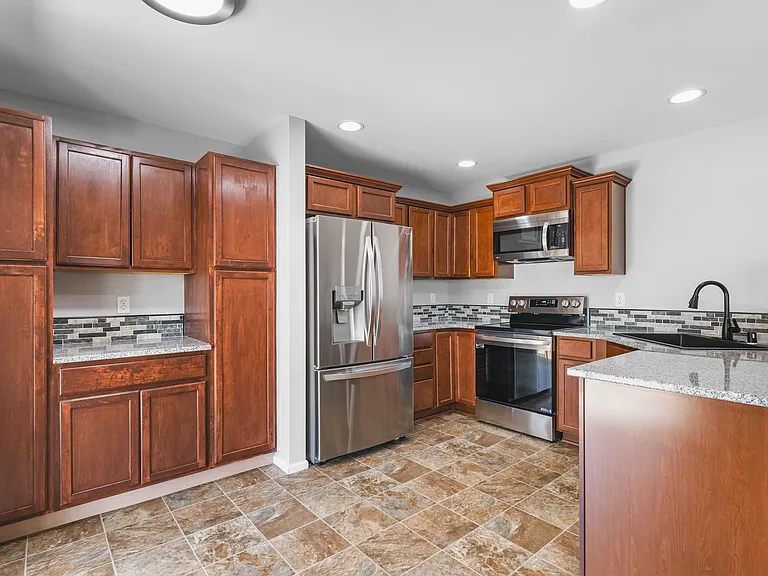 19906 18th Avenue Ct E — Photo 5