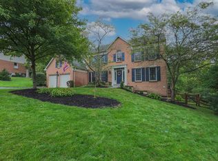 3906 Brigadoon Dr, Cincinnati, OH 45255