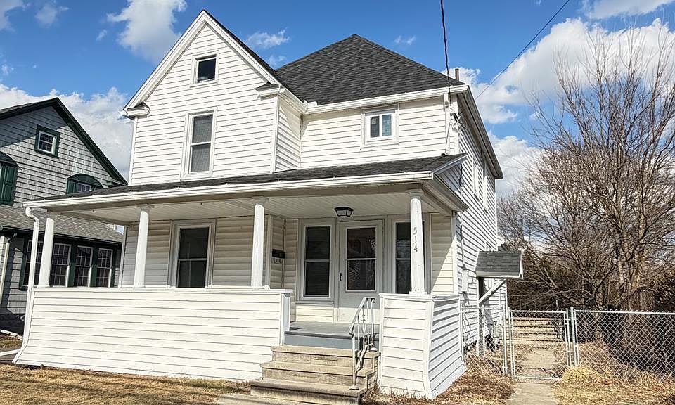 1st image of 514 N Wilbur Ave
