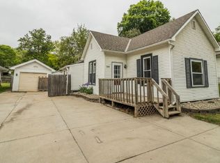 208 N Locust St, Glenwood, IA 51534