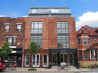 866 College St #3, Toronto, ON M6H 1A3