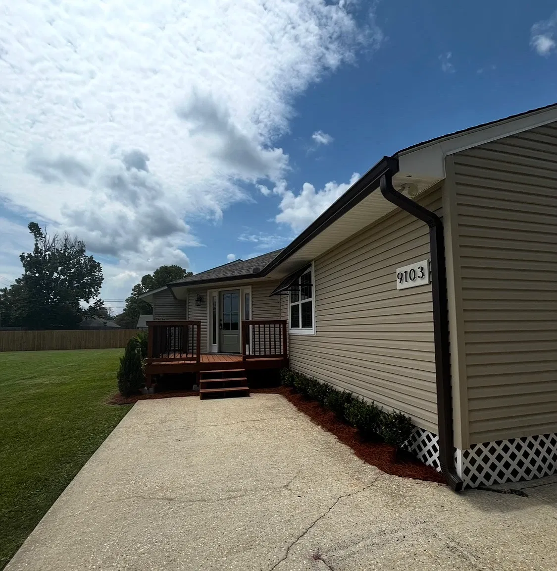 3 bed, 1607 sqft, $2,500 — Photo 3