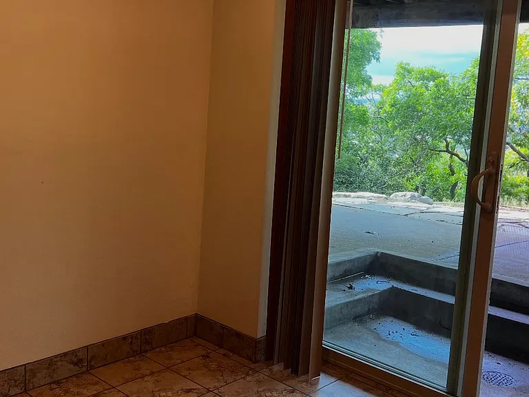 E Canyon Estates Dr — Photo 5