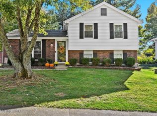 12010 Ancient Spring Dr, Coldstream, KY 40245