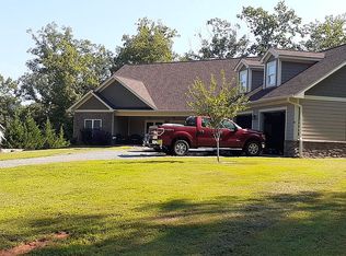 306 Tamarind Dr, Troy, NC 27371