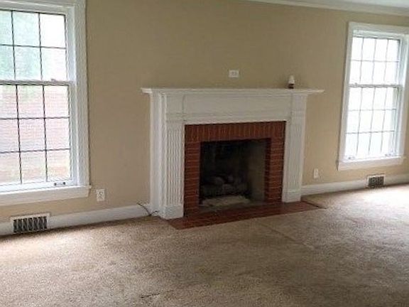 4th image of 478 W Midlothian Blvd