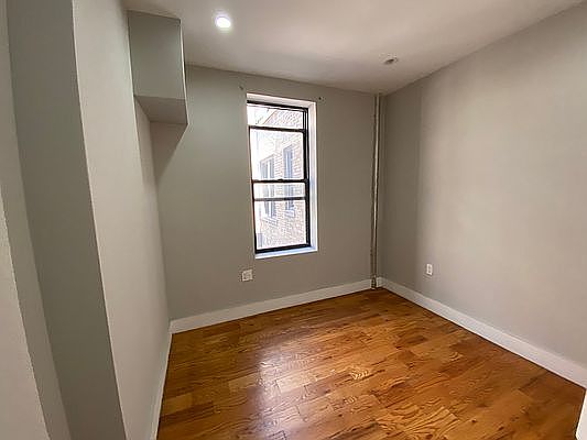 4th image of 601 W 148th St #52
