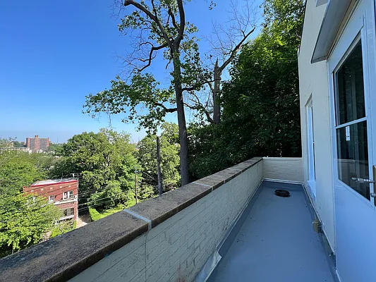 Rented by Bohemia Realty Group | media 15