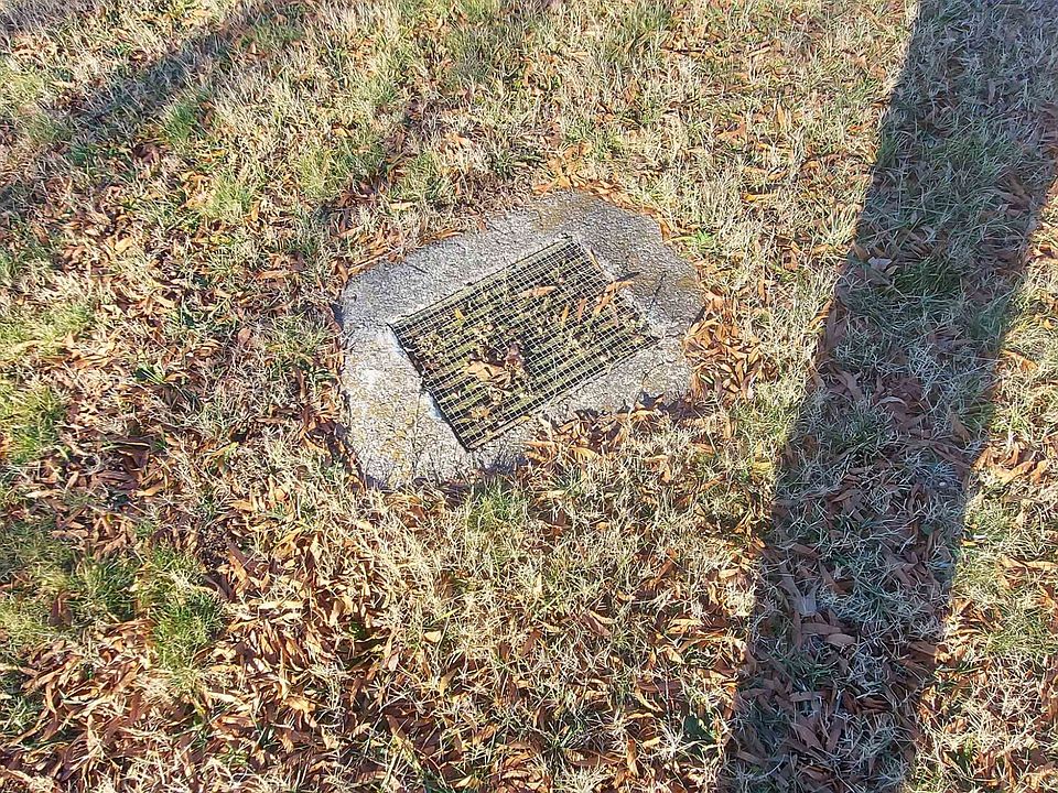 2nd image of 1791 Union Cross Rd