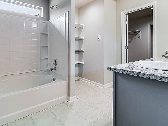 5th image of 3405 Magnolia Lakes Blvd