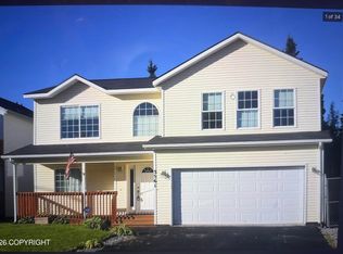 3561 Hollyberry Cir, Anchorage, AK 99507