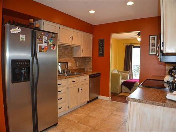 5th image of 6086 Cedar Hill Ln