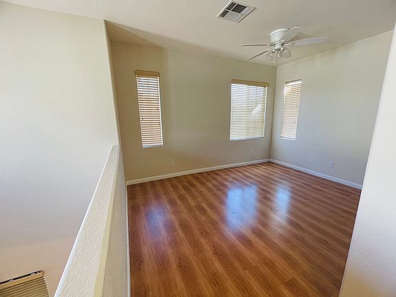 2nd image of 11820 Luna Del Mar Ln