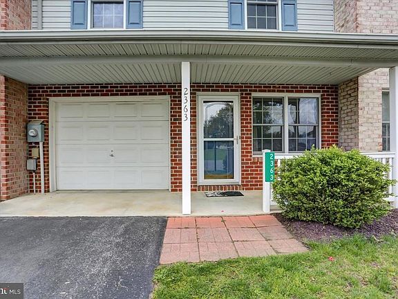 3rd image of 2363 McCleary Dr