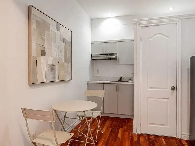 6 Trueman St #MAIN — Photo 16