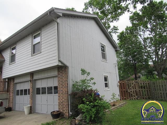 2nd image of 1606 SW Village Dr