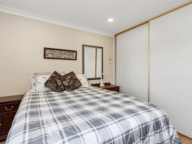 2355 Via Mariposa W #3H — Photo 20