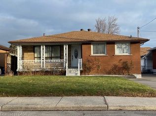 245 Nugent Dr, Hamilton, ON L8H2N7