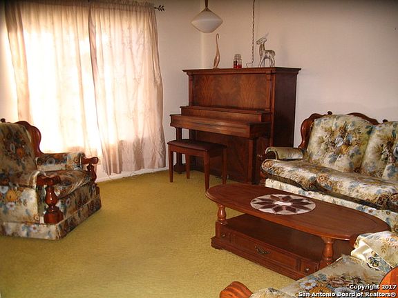 3rd image of 4143 Longvale Dr