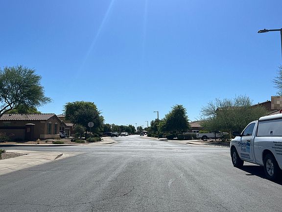 5th image of 15182 W Glenrosa Ave
