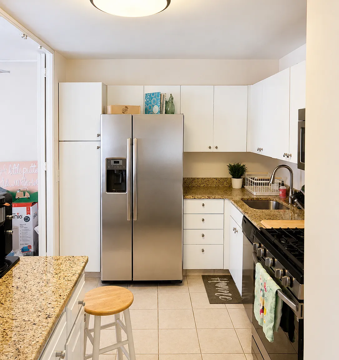 2800 N Lake Shore Dr — Photo 2