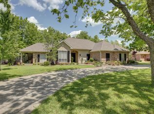 202 Kilbourne Cir, Carencro, LA 70520