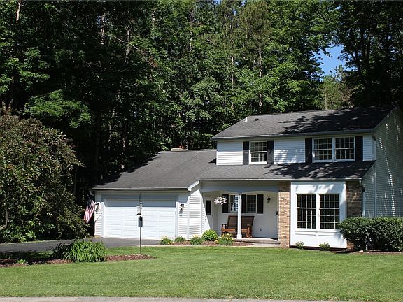 2nd image of 1611 Beech Dr