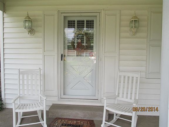 3rd image of 54706 Windingbrook Dr