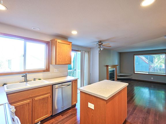 5th image of 11414 NE Hazel Dell Ave