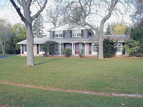 1st image of 448 E Fox Dale Ct