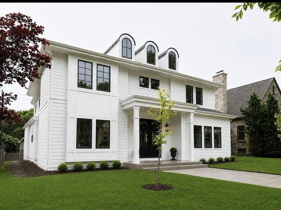 1st image of 4840 N Larkin STREET