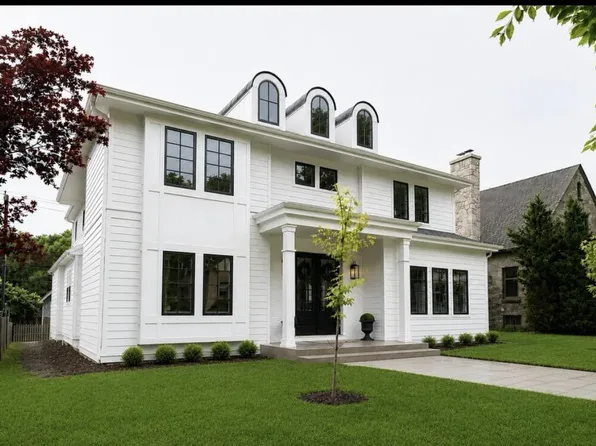 4840 N Larkin STREET, Whitefish Bay, WI 53217