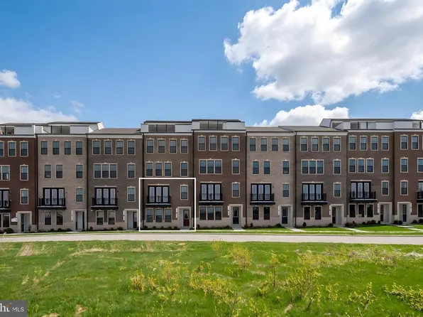 20875 Murry Falls Ter, Ashburn, VA 20147