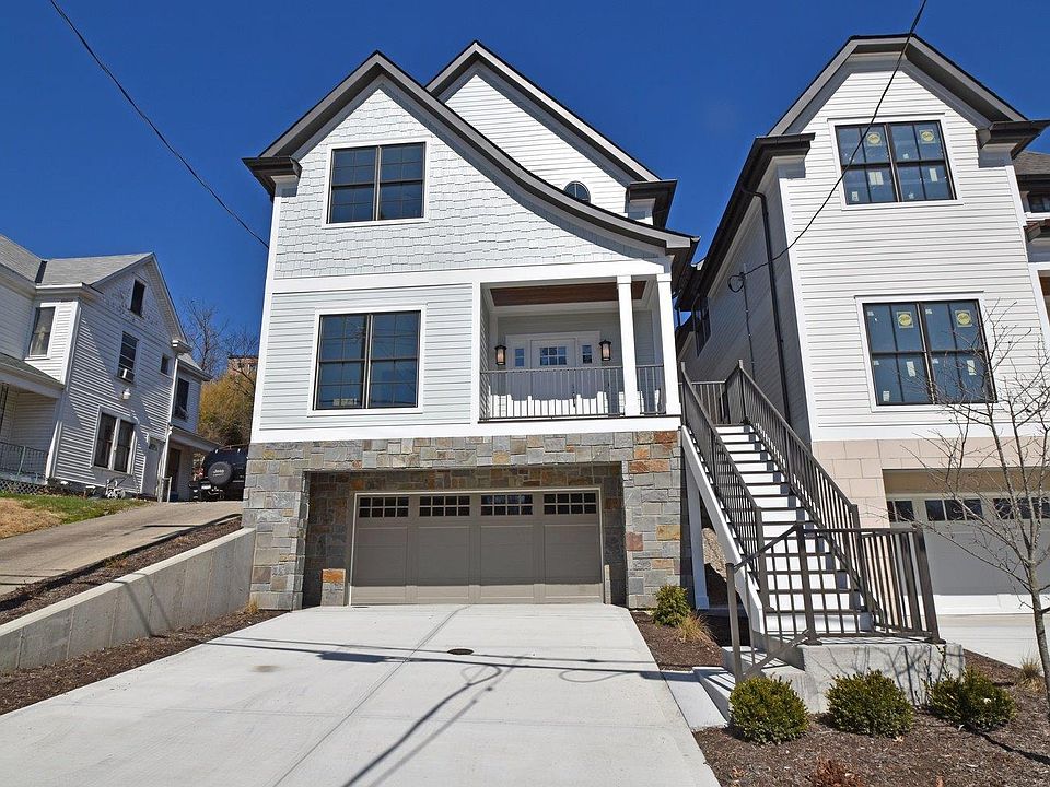 1st image of 3420 Golden Ave