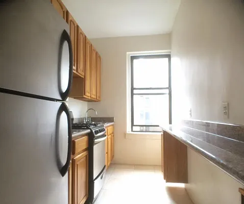 Rented by Bohemia Realty Group | media 8