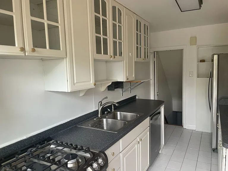 114 Brandon Rd — Photo 19