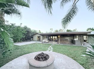 5760 Ostin Ave, Woodland Hills, CA 91367